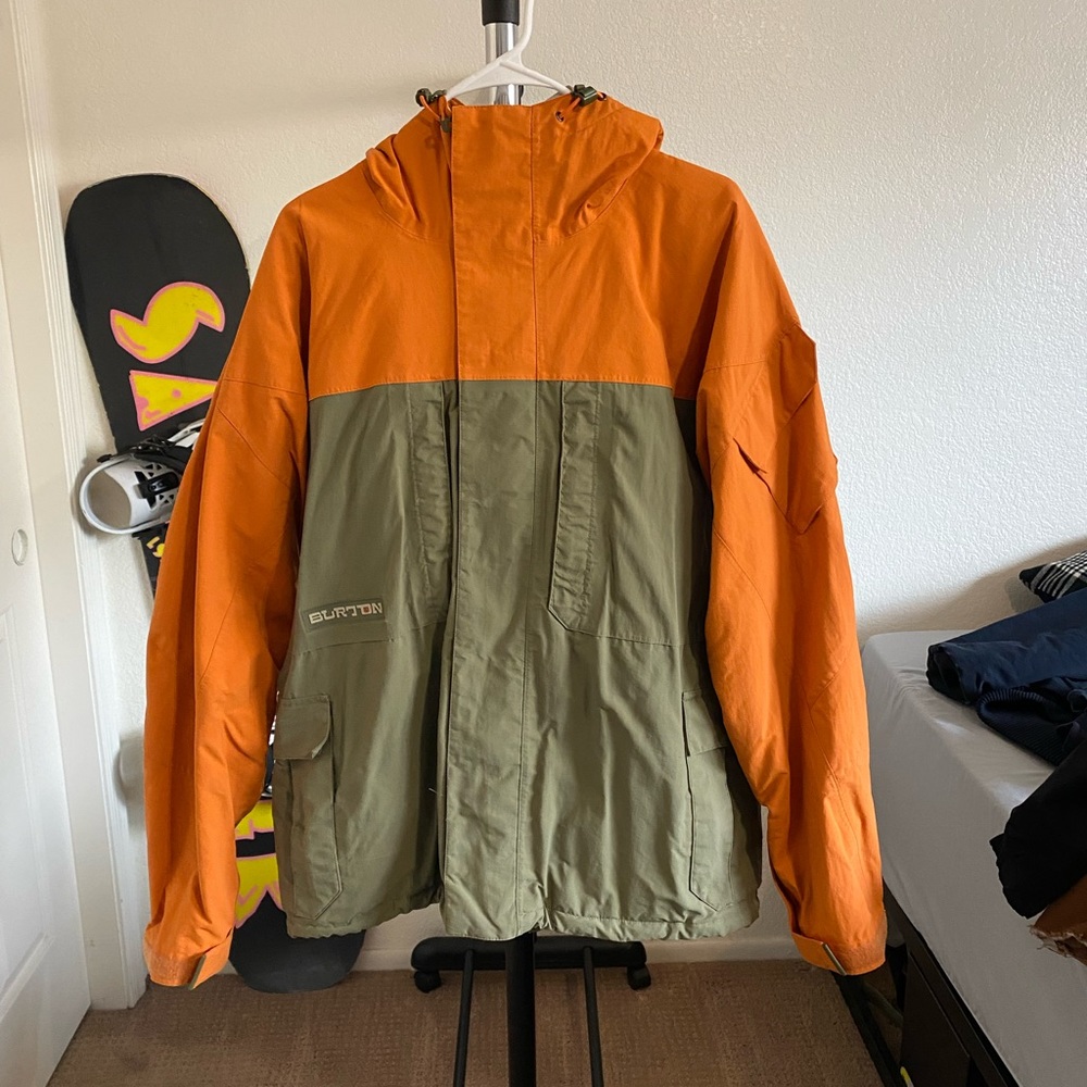Early 2000’s Burton snowboard jacket men’s medium